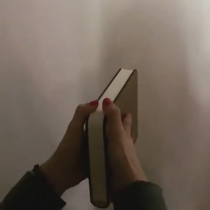 📖🌟 Lámpara Libro LED de Madera – Luz y Decoración Única